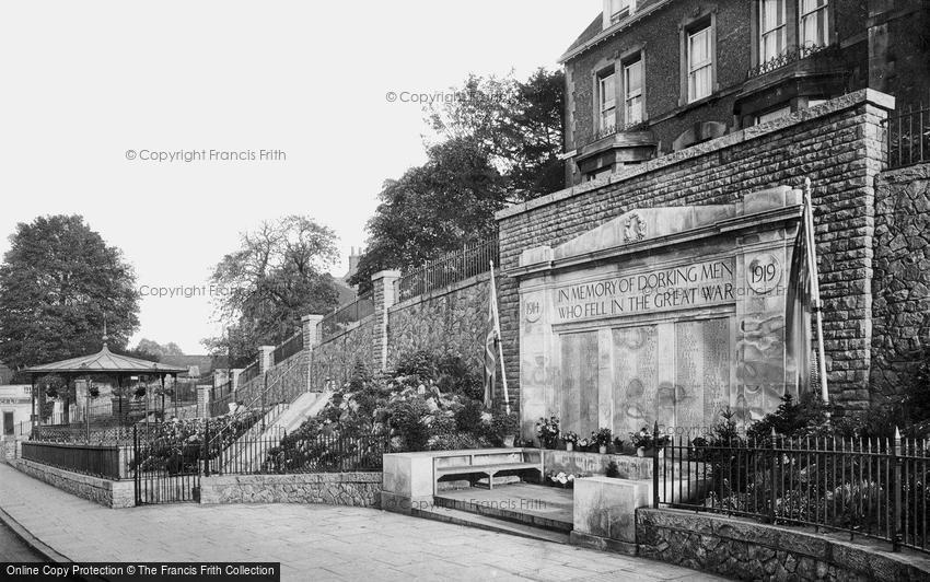 Dorking, War Memorial 1922