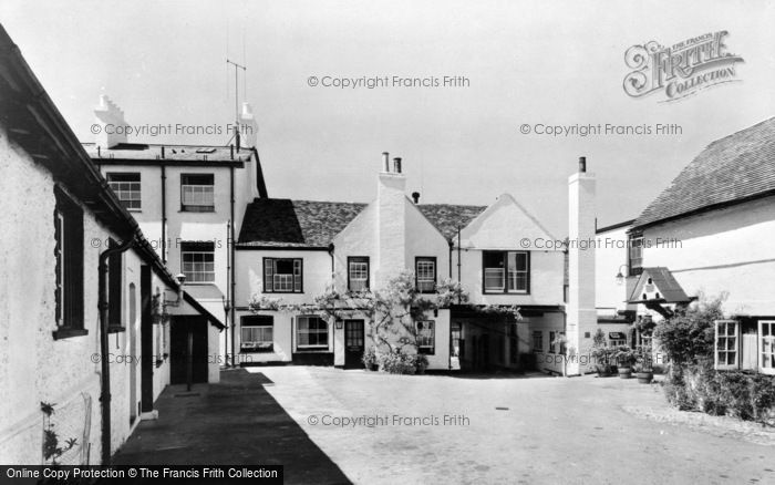 Photo of Dorking, White Horse Hotel c.1960