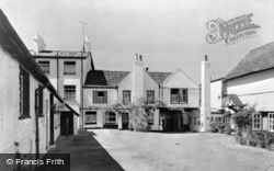 White Horse Hotel c.1960, Dorking