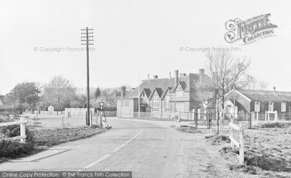 Photo of Dorney, View From The Common c.1950