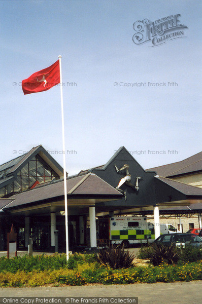Photo of Douglas, Nobles Hospital 2004
