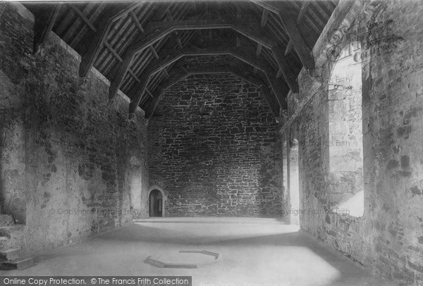 Photo of Doune, Castle, Retainers' Hall 1899