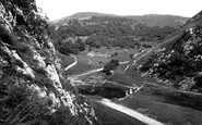 Dovedale photo
