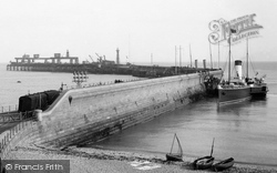 Admiralty Pier 1901, Dover
