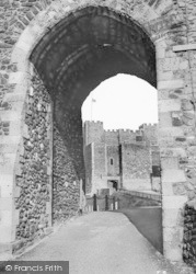 Castle c.1965, Dover