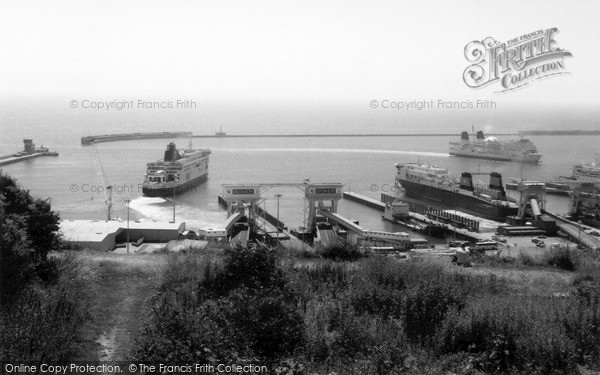 Photo of Dover, Cross Channel Ferry Terminal 2003