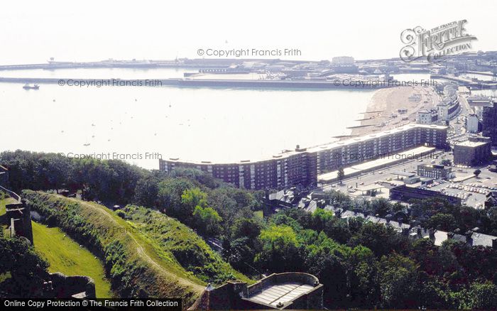 Photo of Dover, Harbour 1990