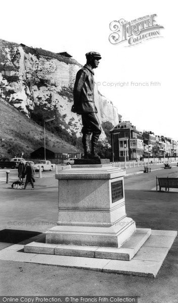 Photo of Dover, Rolls Memorial c.1965