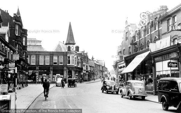 Photo of Dovercourt, High Street c.1955