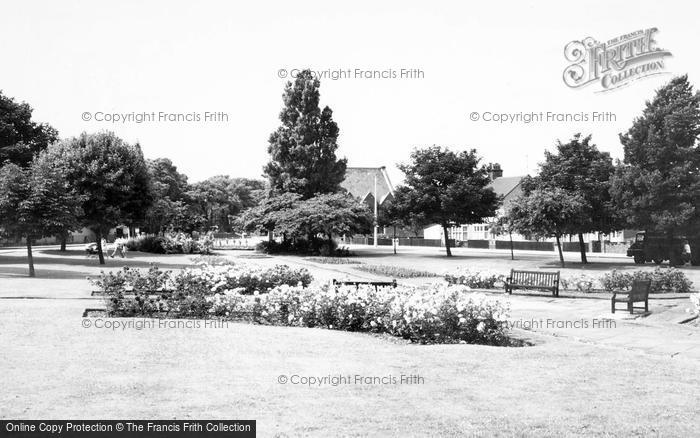 Photo of Dovercourt, The Gardens c.1960