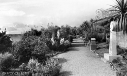 Memorial Gardens c.1960, Downderry