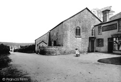 The Village 1908, Downgate