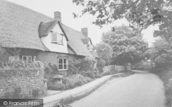 Henleys Lane c.1955, Drayton