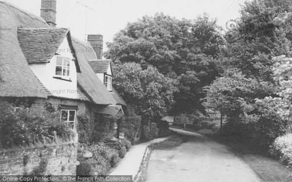 Photo of Drayton, Henleys Lane c.1965