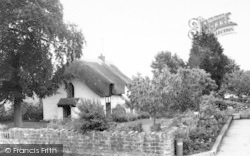 Thatched Cottage c.1955, Drayton
