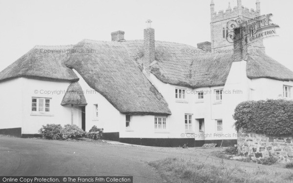 Photo of Drewsteignton, The Village c.1960