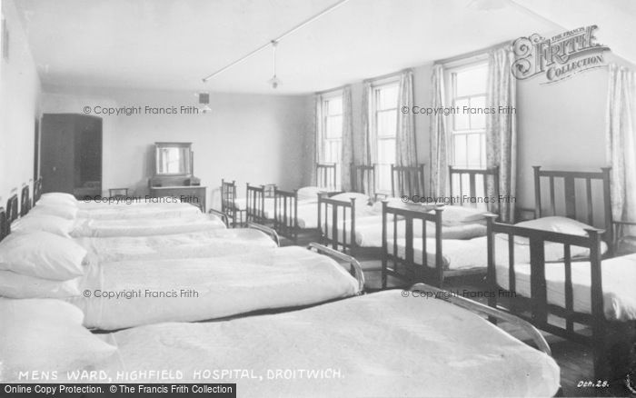 Photo of Droitwich Spa, Men's Ward, Highfield Hospital c.1935