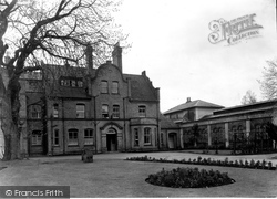 Royal Brine Baths Clinic c.1955, Droitwich Spa