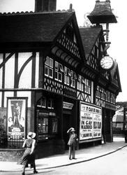 Salters Hall 1931, Droitwich Spa
