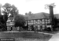 Salwarpe Court 1904, Droitwich Spa