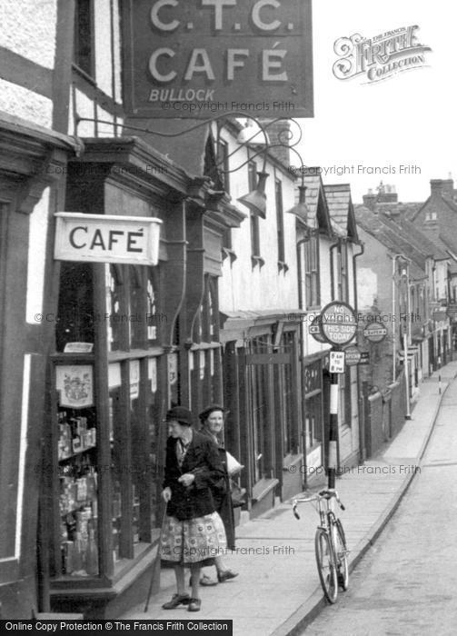 Photo of Droitwich Spa, Shopping On High Street 1949