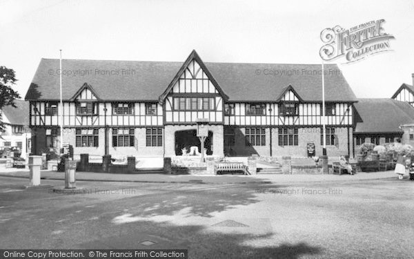 Photo of Droitwich Spa, St Andrew's Brine Baths c.1960