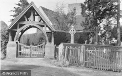 St Peter's Church c.1950, Droitwich Spa