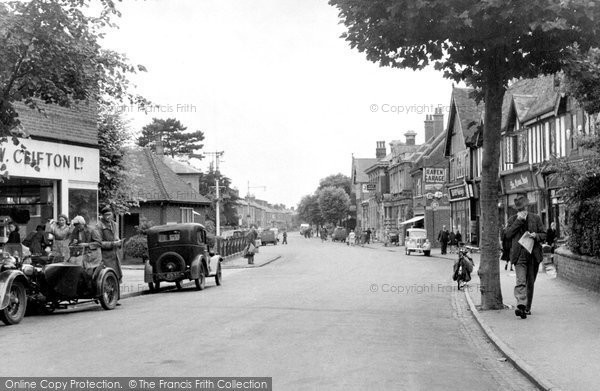 Photo of Droitwich Spa, Victoria Square c.1955