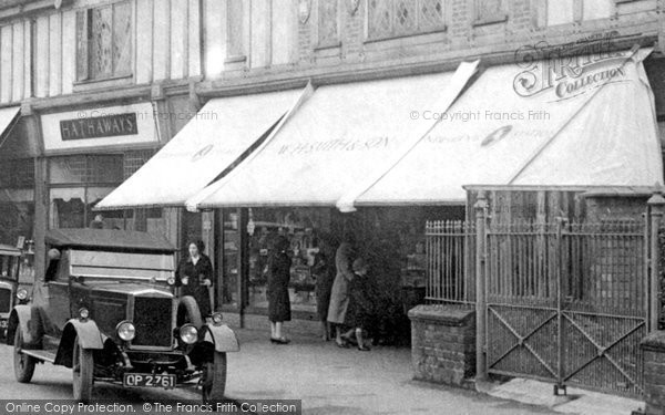 Photo of Droitwich Spa, WH Smith and Son 1931