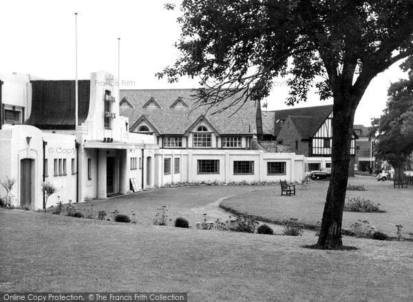 Photo of Droitwich Spa, Winter Gardens c.1955