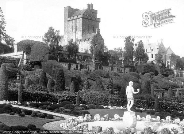 Photo of Drummond, The Castle 1899