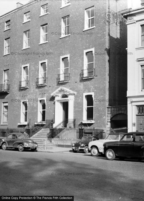 Photo of Dublin, St Stephen's Green c.1957