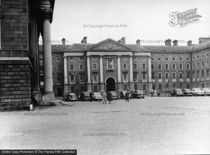 Photo of Dublin, Trinity College 1957