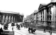 Trinity College And The Bank Of Ireland 1897, Dublin