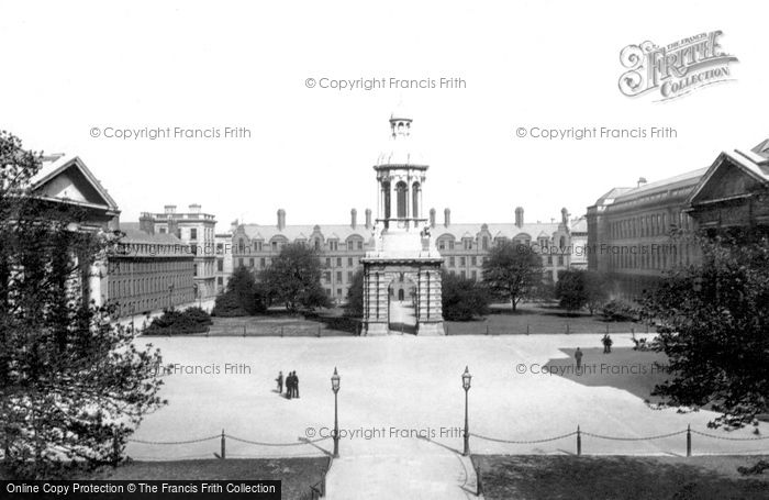 Photo of Dublin, Trinity College Quadrangle 1897