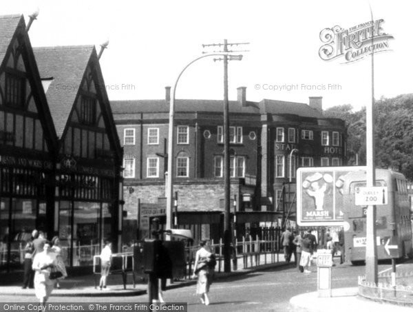 Photo of Dudley, Castle Hill Road c.1960