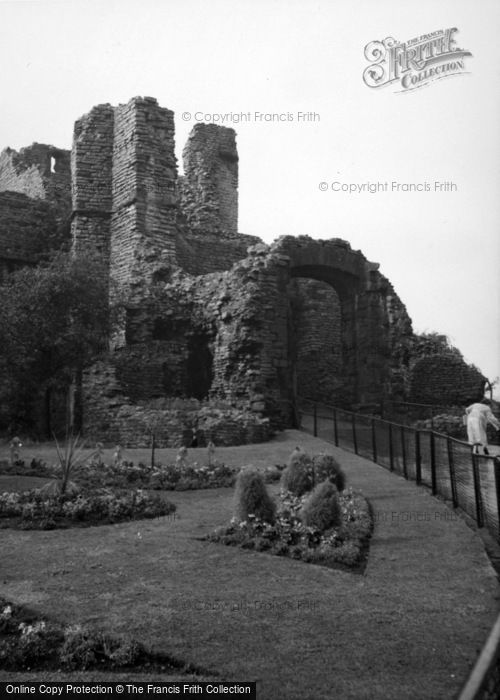 Photo of Dudley, Castle, The Barbican 1955