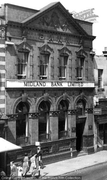 Photo of Dudley, Midland Bank c.1955