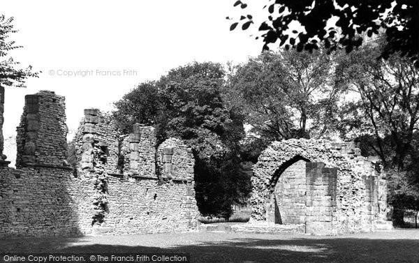 Photo of Dudley, Old Ruins, Priory Park c.1955