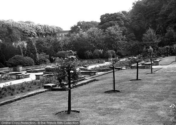 Photo of Dudley, Rose Garden, Priory Park c.1955