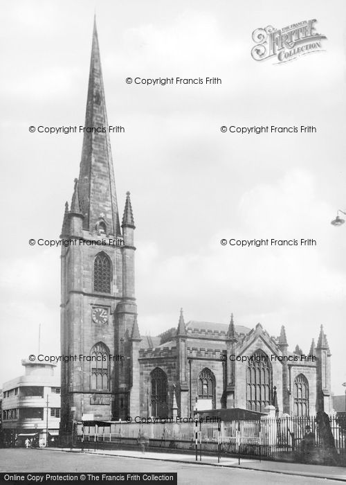 Photo of Dudley, The Church Of St Thomas And St Luke c.1950