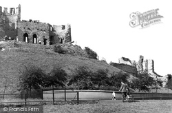 Dudley, the entrance to Dudley Zoo, Castle Hill c1950