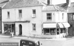 17th Century Coaching Inn, The White Hart c.1960, Dulverton