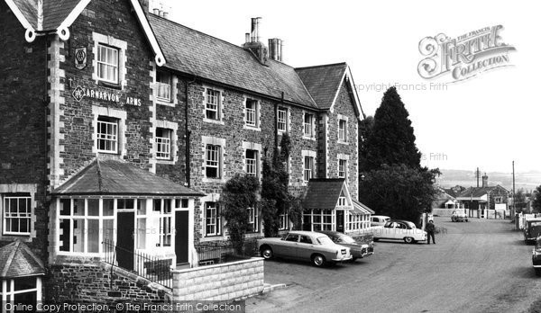 Photo of Dulverton, Carnarvon Arms Hotel c1960