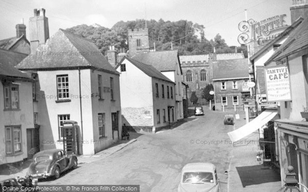 Photo of Dulverton, Fore Street c.1955