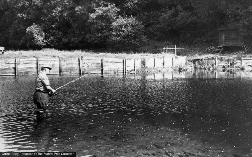 Dulverton, Salmon Fishing at Black Pool c1960