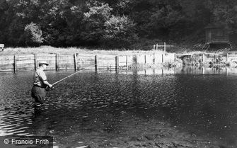 Dulverton, Salmon Fishing at Black Pool c1960