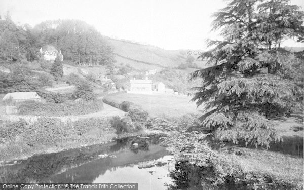 Photo of Dulverton, The Mount 1896