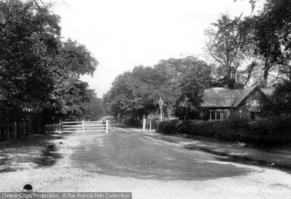 Photo of Dulwich, Tollgate 1898