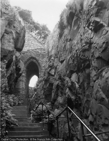 Photo of Dumbarton, Castle 1951